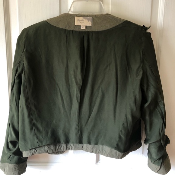 Elizabeth and James Cropped Military Green Jacket - Picture 6 of 10